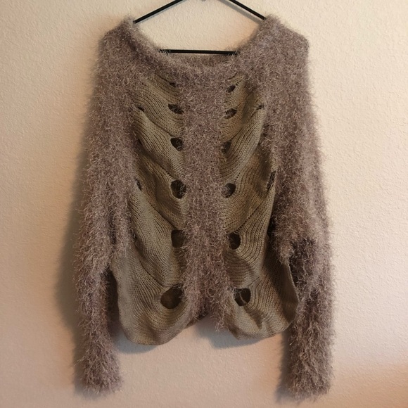 Fuzzy Black Brand Sweater Size Medium - Picture 1 of 7